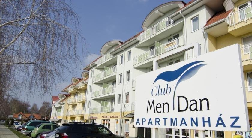 佐洛卡罗斯Viola Wellness Apartman公寓 外观 照片